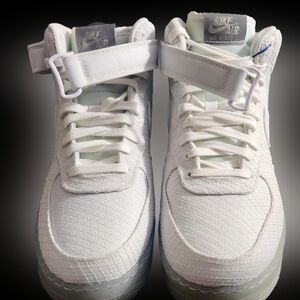 Nike Air Force 1 Mid '07 LV8 Metallic Silver